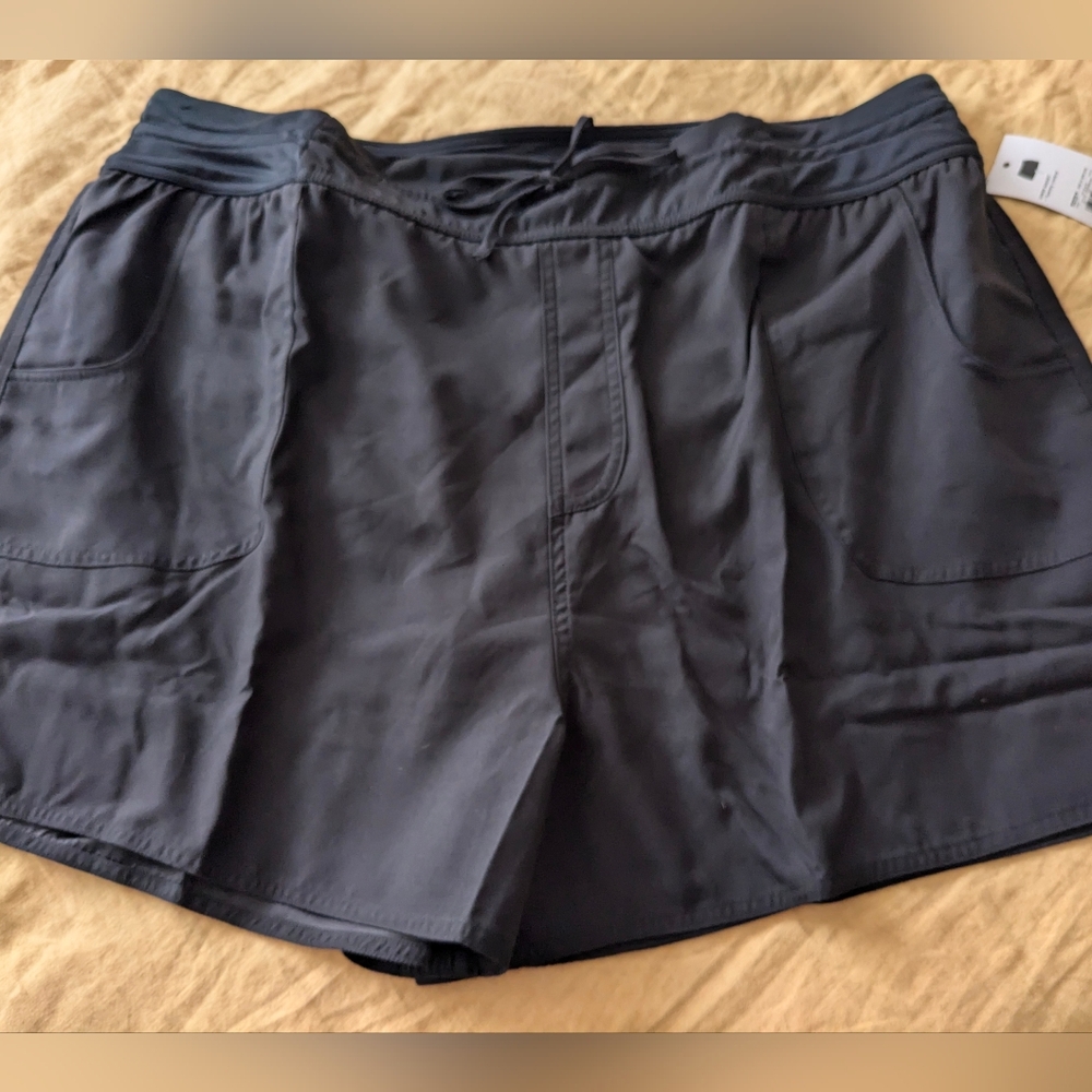 NWT Croft & Barrow Comfort Drawstring Shorts, Womens 2 XL, Black Tummy Control - Picture 5 of 12